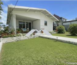 Maison / Villa 4 pi&egrave;ce(s)  79 m2