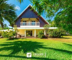 Maison / Villa 5 pi&egrave;ce(s)  137 m2