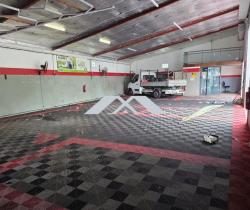 Local commercial studio