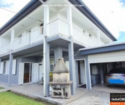 Appartement 5 pièce(s)  Saint Benoît 