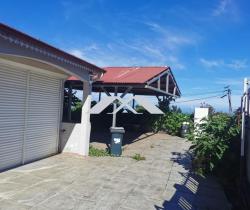 Maison / Villa 5 pi&egrave;ce(s)  256 m2