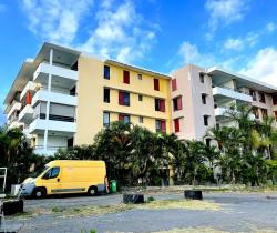 Appartement 4 pièce(s)  Saint Pierre 