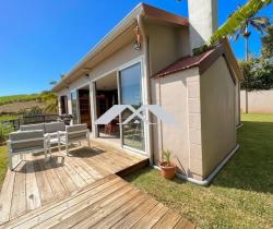 Maison / Villa 4 pi&egrave;ce(s)  85 m2