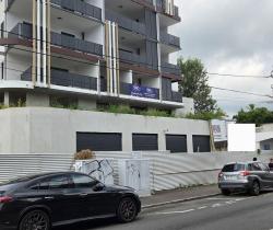 Local commercial studio Le Tampon 