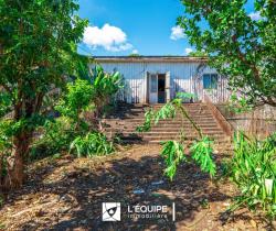 Maison / Villa 5 pi&egrave;ce(s)  168 m2