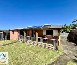 Maison / Villa 4 pi&egrave;ce(s)  93 m2