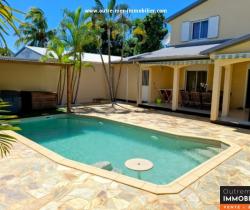 Maison / Villa  165 m2