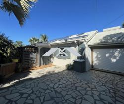 Maison / Villa 5 pi&egrave;ce(s)  109 m2