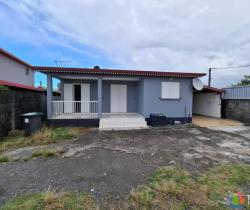 Maison / Villa 4 pièce(s)  Saint André 