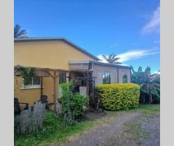 Maison / Villa 4 pi&egrave;ce(s)  80 m2