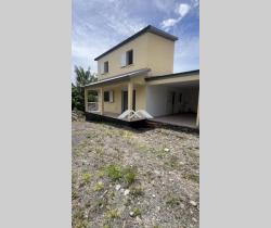 Maison / Villa 4 pi&egrave;ce(s)  80 m2