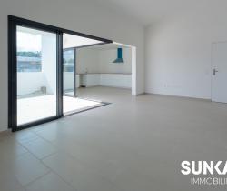 Appartement 4 pi&egrave;ce(s)  106 m2