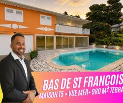 Maison / Villa 5 pi&egrave;ce(s)  165 m2