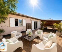 Maison / Villa 3 pi&egrave;ce(s)  98 m2