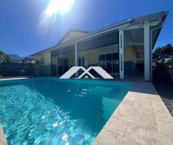Maison / Villa 5 pi&egrave;ce(s)  111 m2