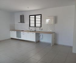 Appartement 4 pièce(s)  Saint Pierre 