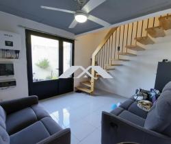 Maison / Villa 5 pi&egrave;ce(s)  102 m2