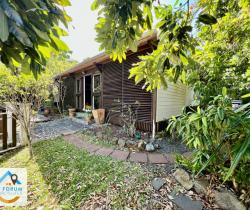 Maison / Villa 4 pi&egrave;ce(s)  98 m2