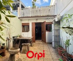 Maison / Villa 4 pi&egrave;ce(s)  74 m2