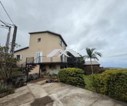 Maison / Villa 5 pi&egrave;ce(s)  130 m2