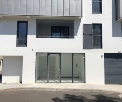 Locaux commerciaux  Saint Pierre 