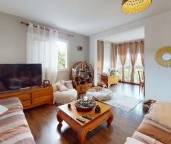 Appartement 4 pièce(s)  Saint Gilles Les Hauts