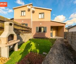Maison / Villa 4 pi&egrave;ce(s)  80 m2
