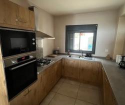 Maison / Villa 3 pièce(s)  84 m2