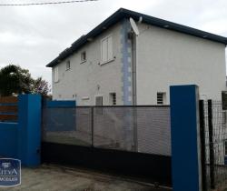 Maison / Villa 4 pièce(s)  75 m2