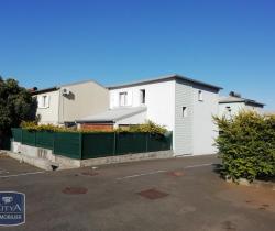 Maison / Villa 3 pièce(s)  70 m2