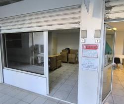 Local commercial  90 m2