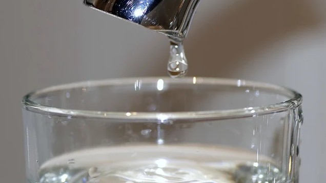 eau-du-robinet-Arcaion-Pixabay